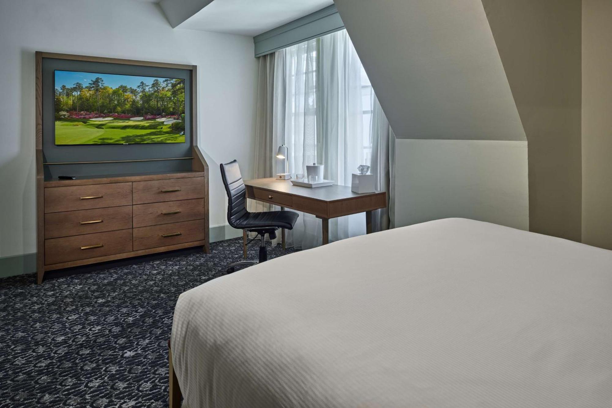 The Partridge Inn Augusta, Curio Collection By Hilton Экстерьер фото