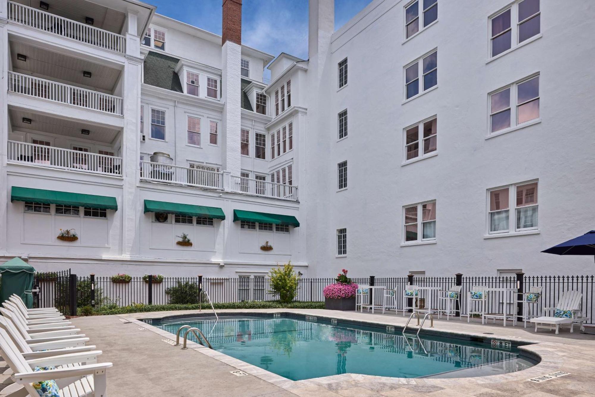 The Partridge Inn Augusta, Curio Collection By Hilton Экстерьер фото
